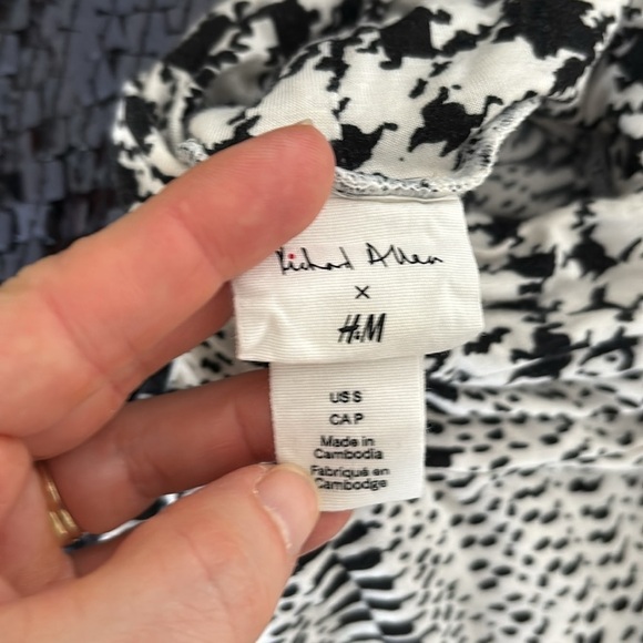 H&M x Richard Allen Modal Turtleneck Geometric S - Picture 7 of 7